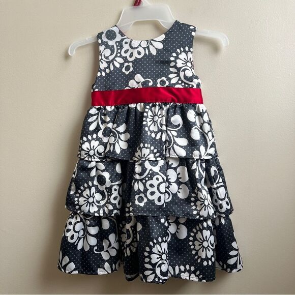 Carter’s gray white & red tiered dress Size 5 - Picture 1 of 4